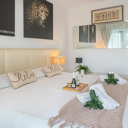 Benalbeach With Pools And Seaview - Happy Apartment